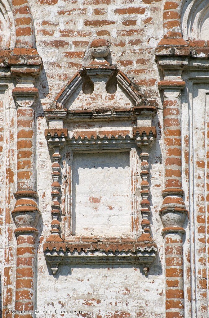 Киот  на южном фасаде. Из интернета 