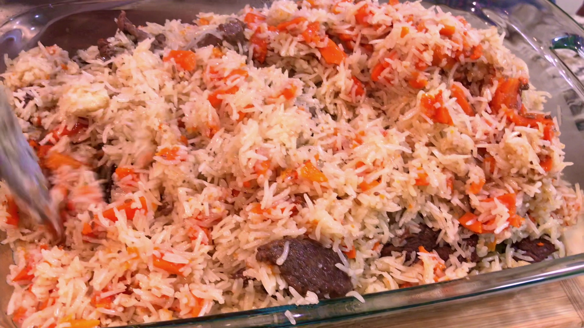 Хаш плов. Как сварить плов чтобы рис получился рассыпчатым. Как сварить плов чтобы рис получился рассыпчатым. Ингредиенты для плова с курицей. Как сварить плов чтобы рис получился рассыпчатым.