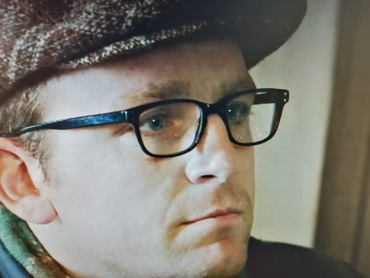 Кадр из фильма "Залиния" (2019) Костя (актер Федор Лавров)