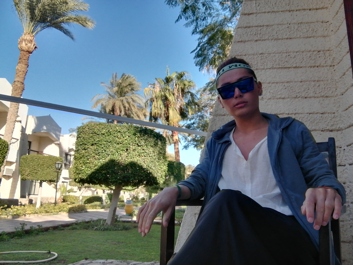 В тени прохладно