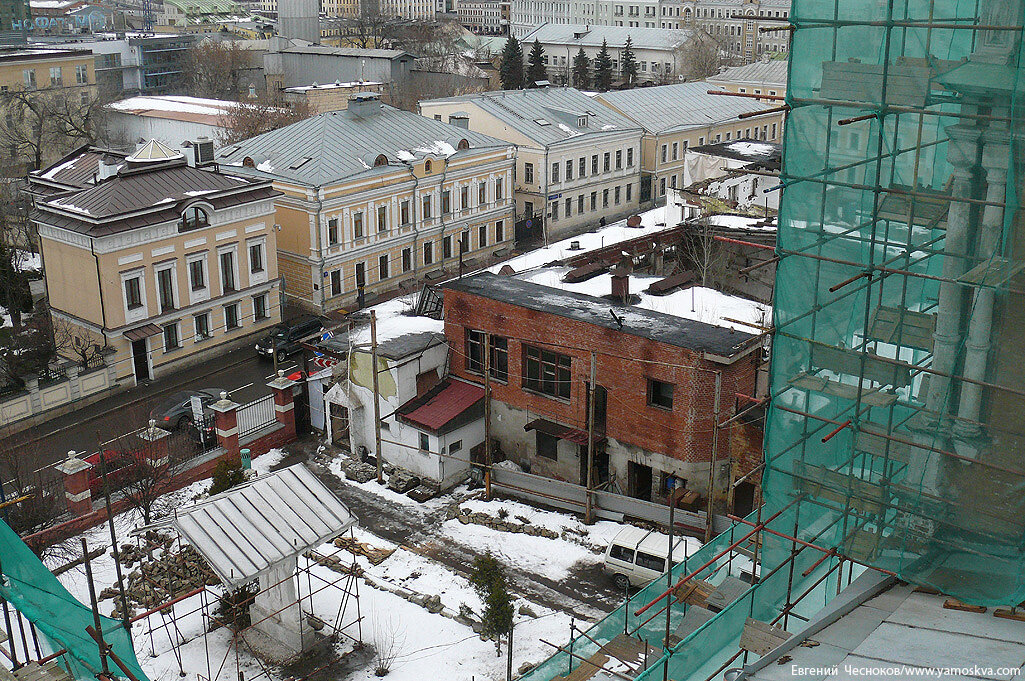 Кадаши сайт. Церковь Воскресения Христова в Кадашах, Москва. Церковь Вознесения в Кадашах Москва. Храм Воскресения в Кадашах музей. Храм Воскресения Христова в Кадашах Москва Архитектор.