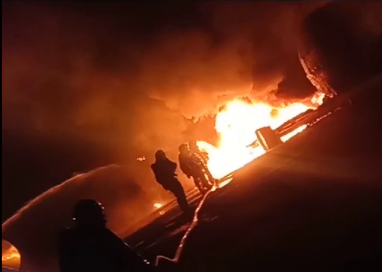    Один человек пострадал и один пропал без вести после пожара на нефтебазе под Оренбургом Белов Михаил Александрович