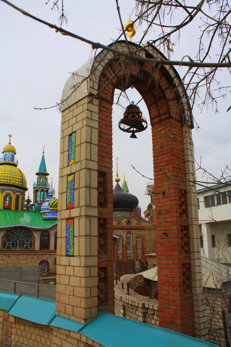 Храм всех религий. Фото автора статьи