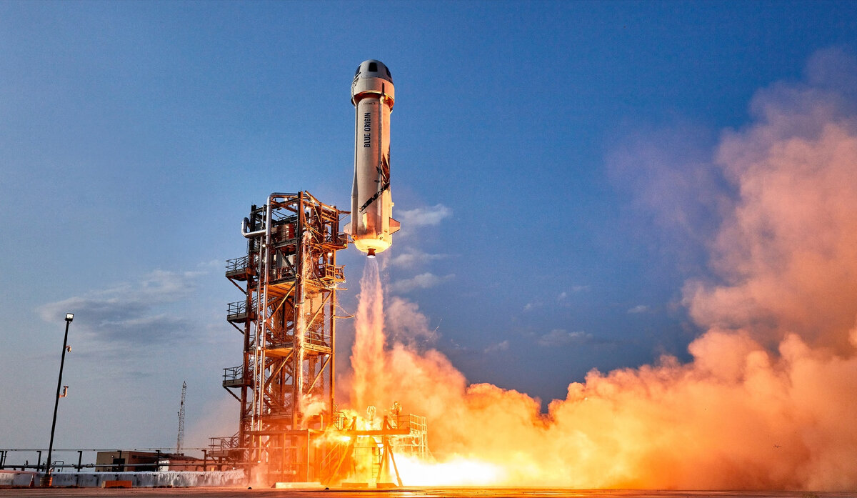  Момент отрыва от стартового стола РН New Shepard, фото Blue Origin