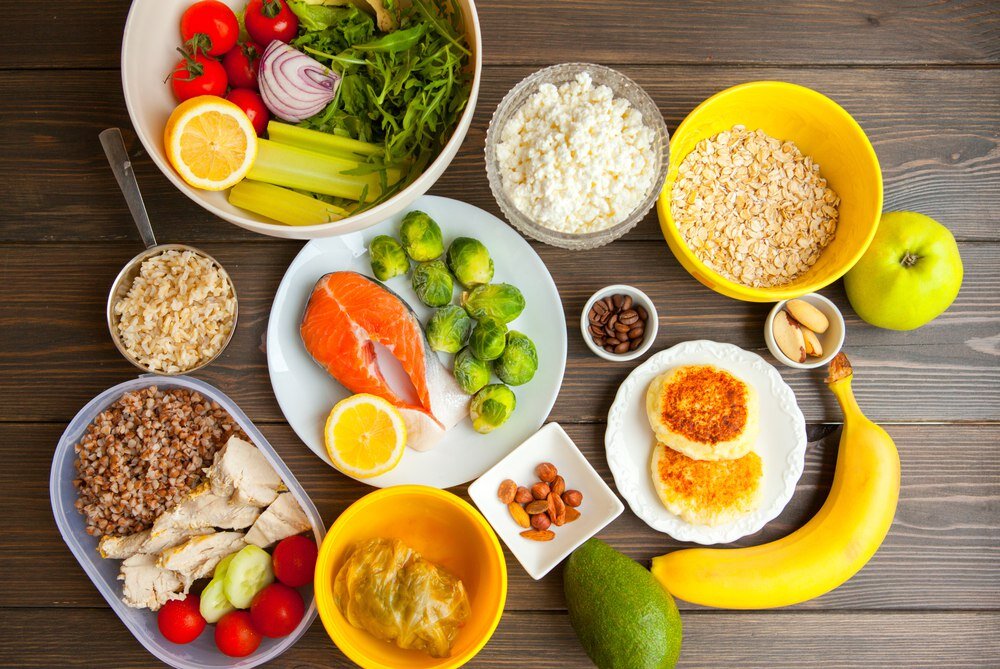 На этой картинке красивые и полезные продукты.