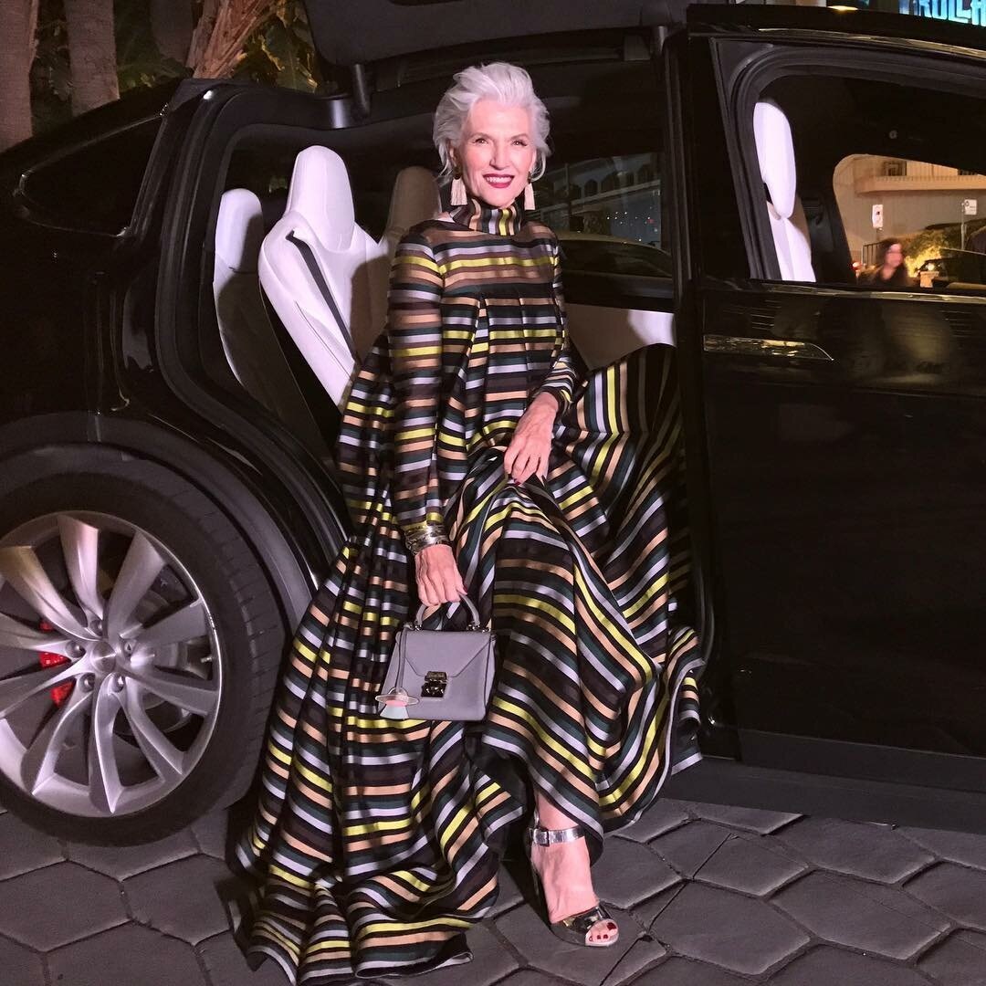 73 летняя Мэй Маск – мать Илона Маска и её невероятный стиль. Вот образ для подражания