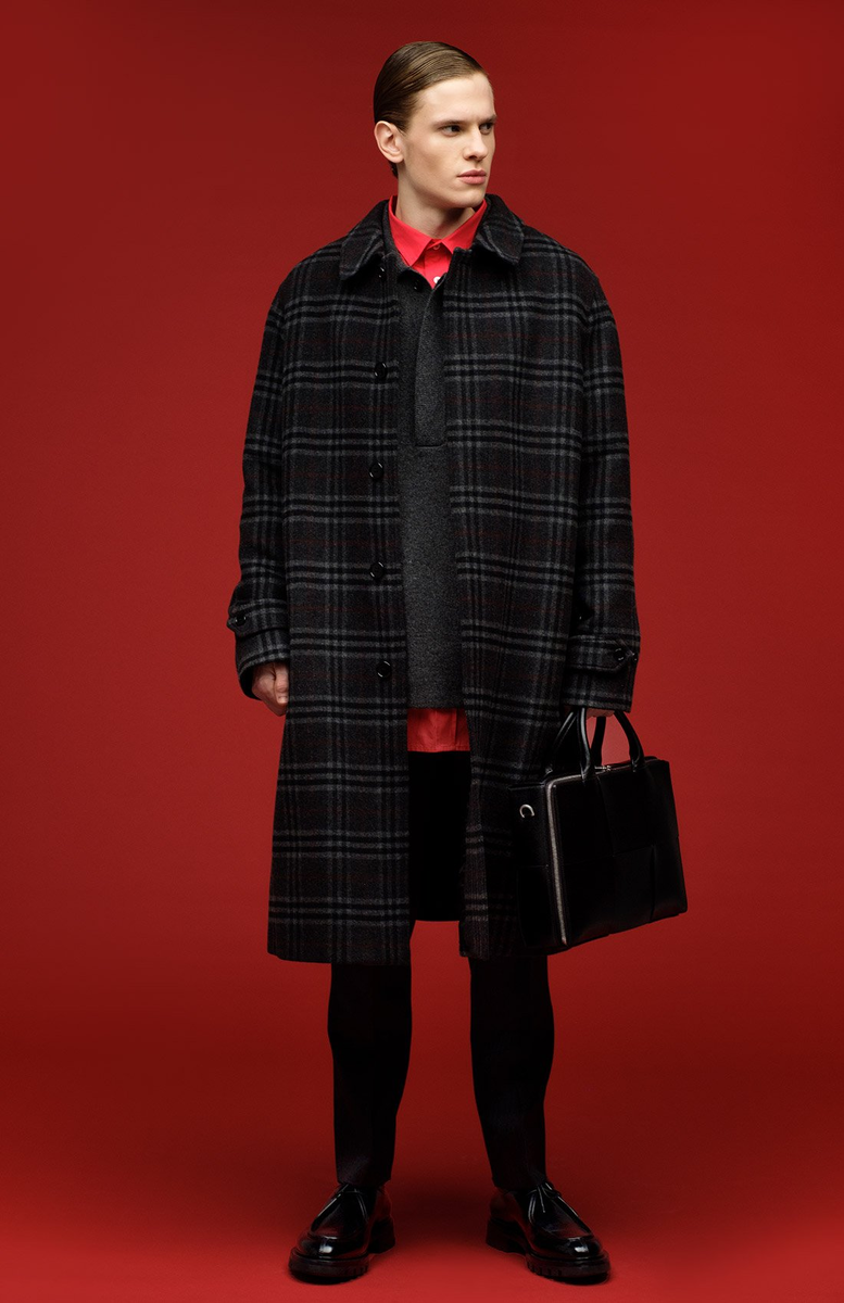 Источник: https://www.tsum.ru/