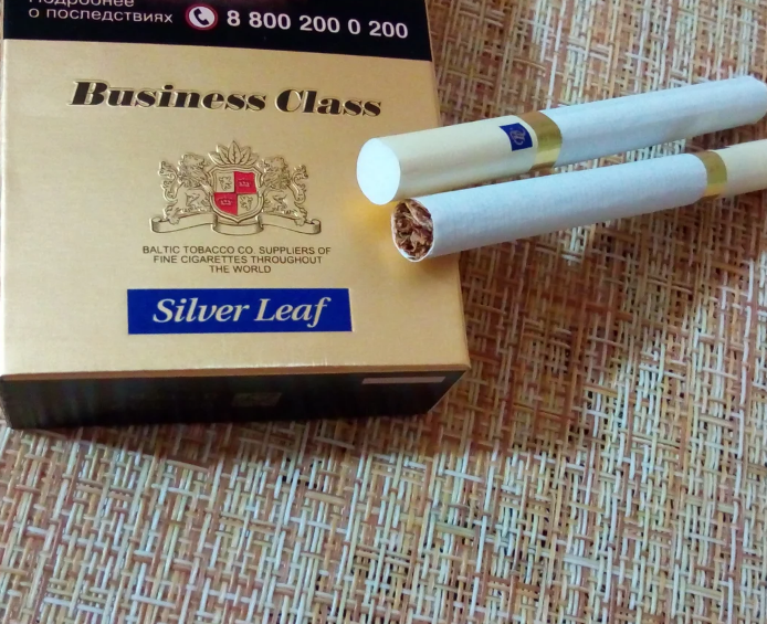 Сигареты бизнес купить. Сигареты Business class Silver Leaf. Сигареты Business class Golden Leaf. Сигареты Business class компакт. Бюджетные сигареты.