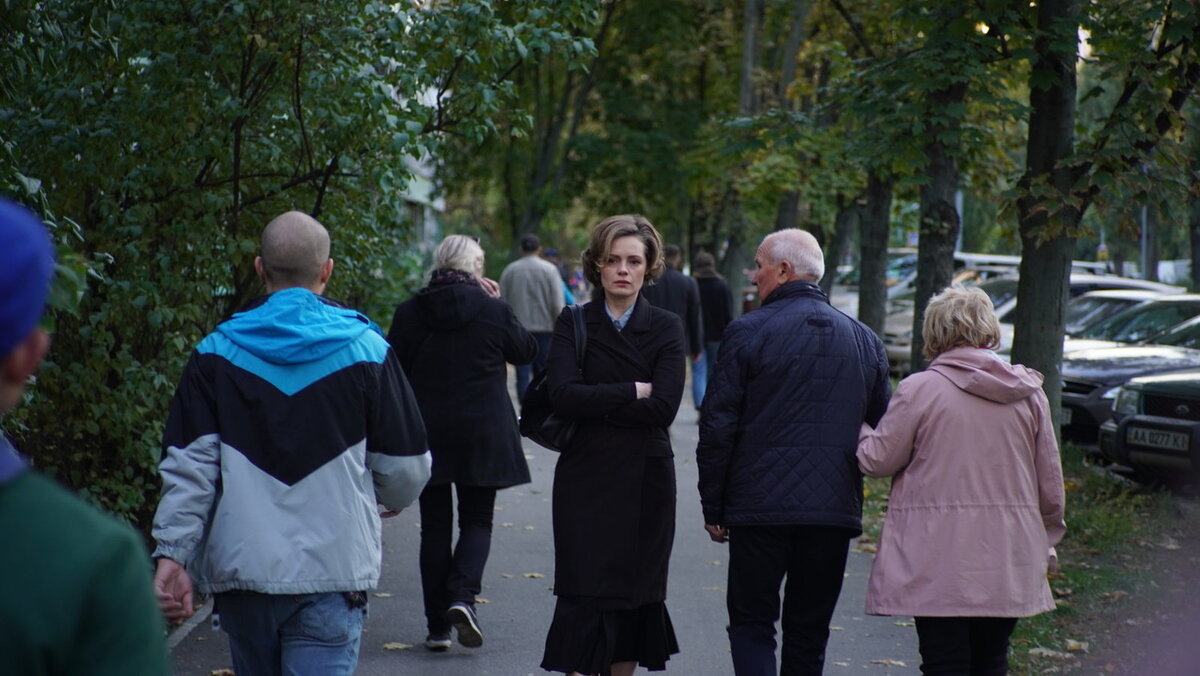 Скриншот видео из сериала "Я заберу твою семью"