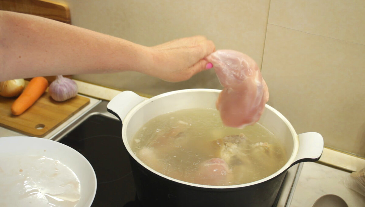 Как осветлить бульон из курицы. Как осветлить бульон из курицы