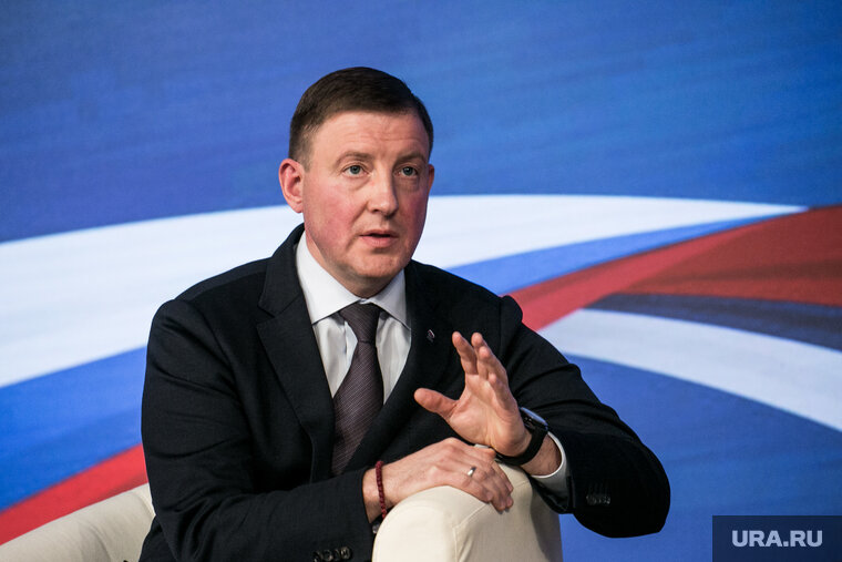    Андрей Турчак посетил лагерь для беженцев из Харьковской области