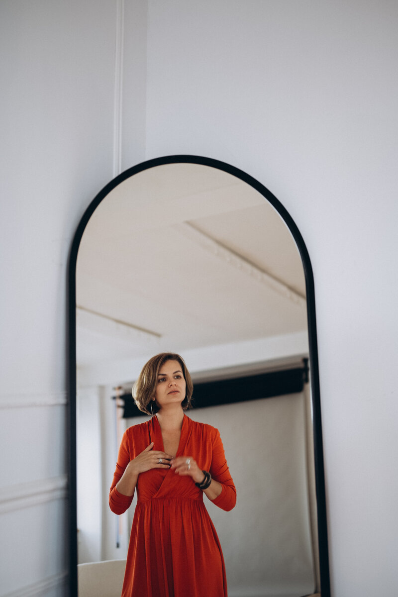 Важно не то, видят ли меня красивой. Важно, умею ли я собирать вокруг себя людей, которые видят во мне красоту.