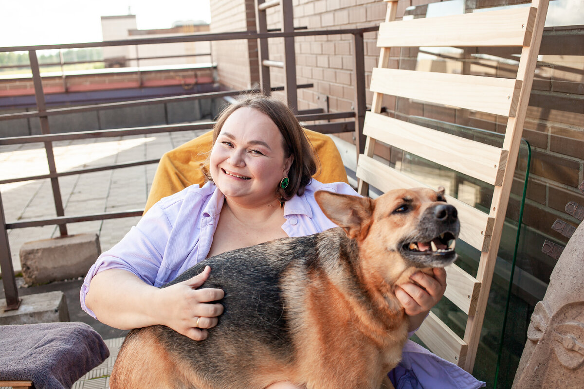 Специально для этой публикации в образе Мани наш друг чудесная Елена Акукве и ее питомица. Фото: Ангела Толстова (Пушба)