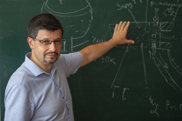    Алексей Лопатин: «Хочется надеяться, что у нас приживется культура академического меценатства и пожертвования для развития отечественных университетов станут таким же обыденным делом, как и в зарубежных странах»