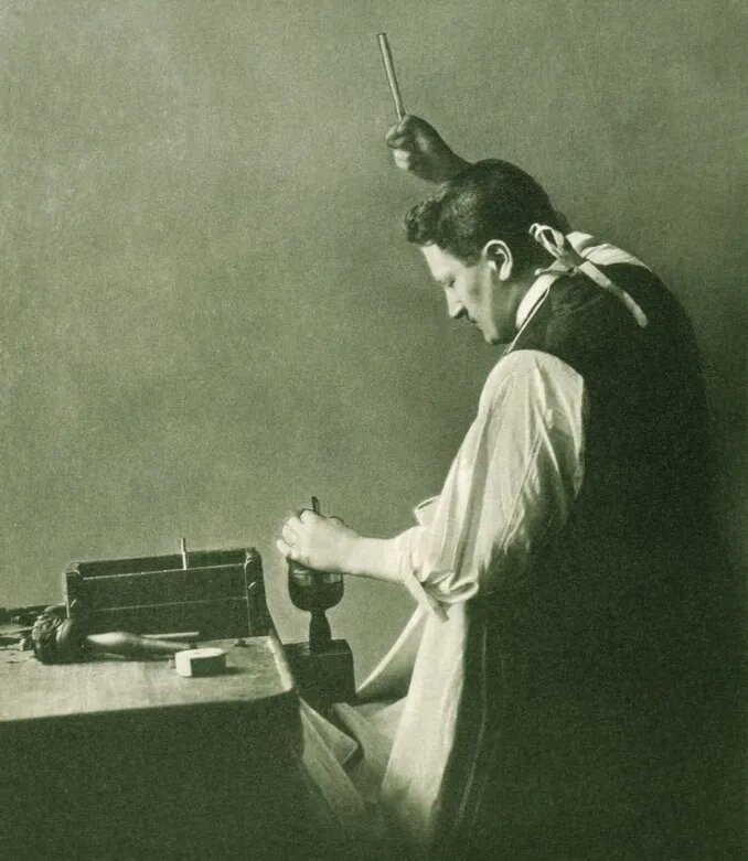 На фото: Джозеф Ашер владелец I. J. Asscher & Co