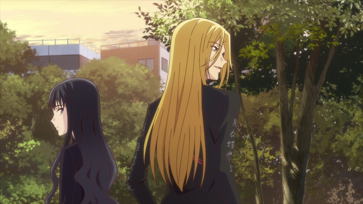 Хана и Ариса. Оцените красоту деревьев