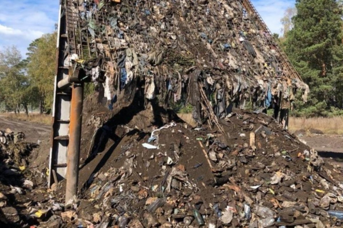    С несанкционированной свалки под Новосибирском вывезли 6 000 тонн мусора