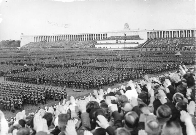 Германия. Трибуна на поле Цеппелина, 1937 год, архитектор Альберт Шпеер