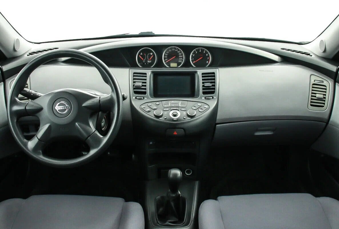 Интерьер модели.