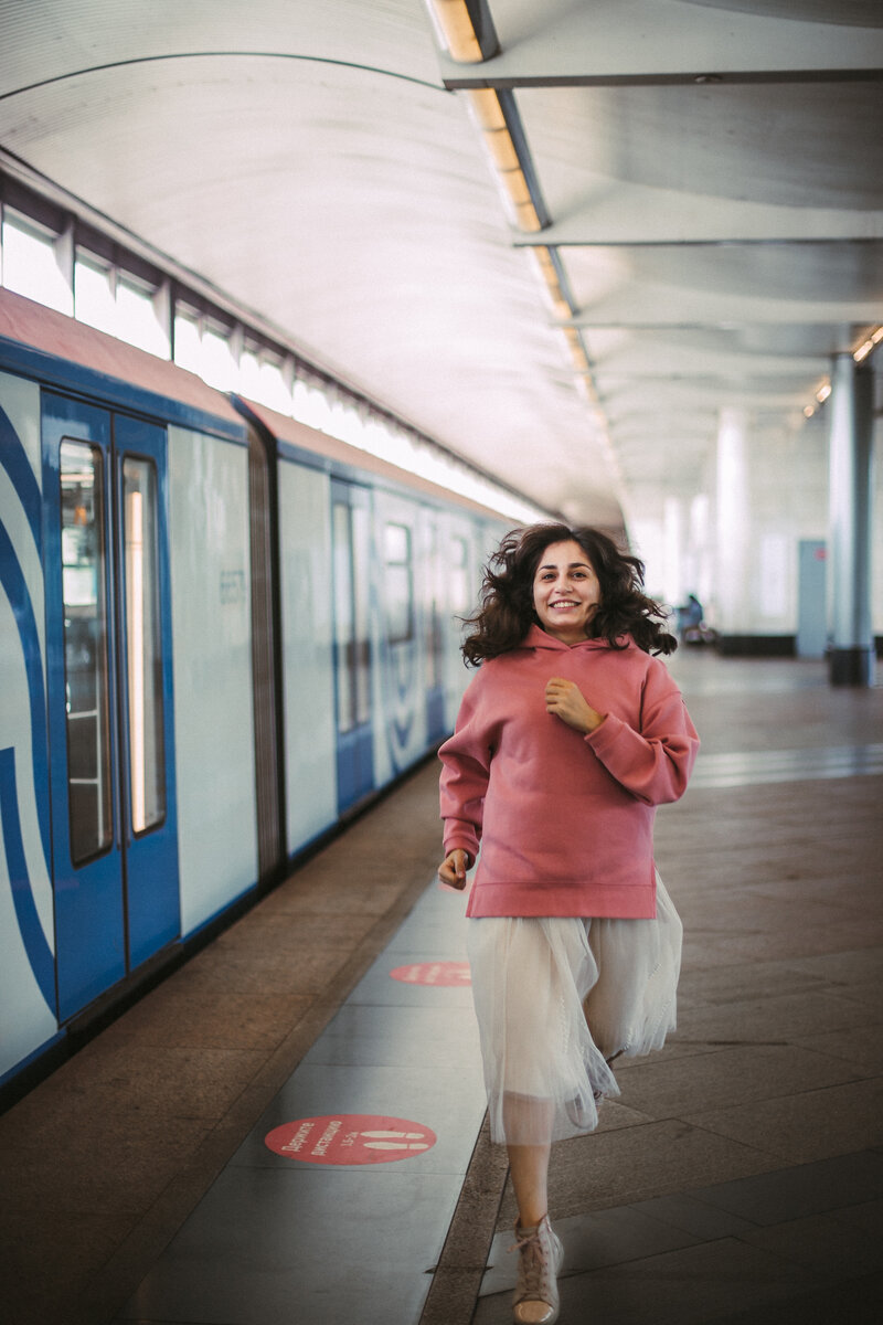 Экспресс фотосессия в метро. Станция Воробьёвы горы. 