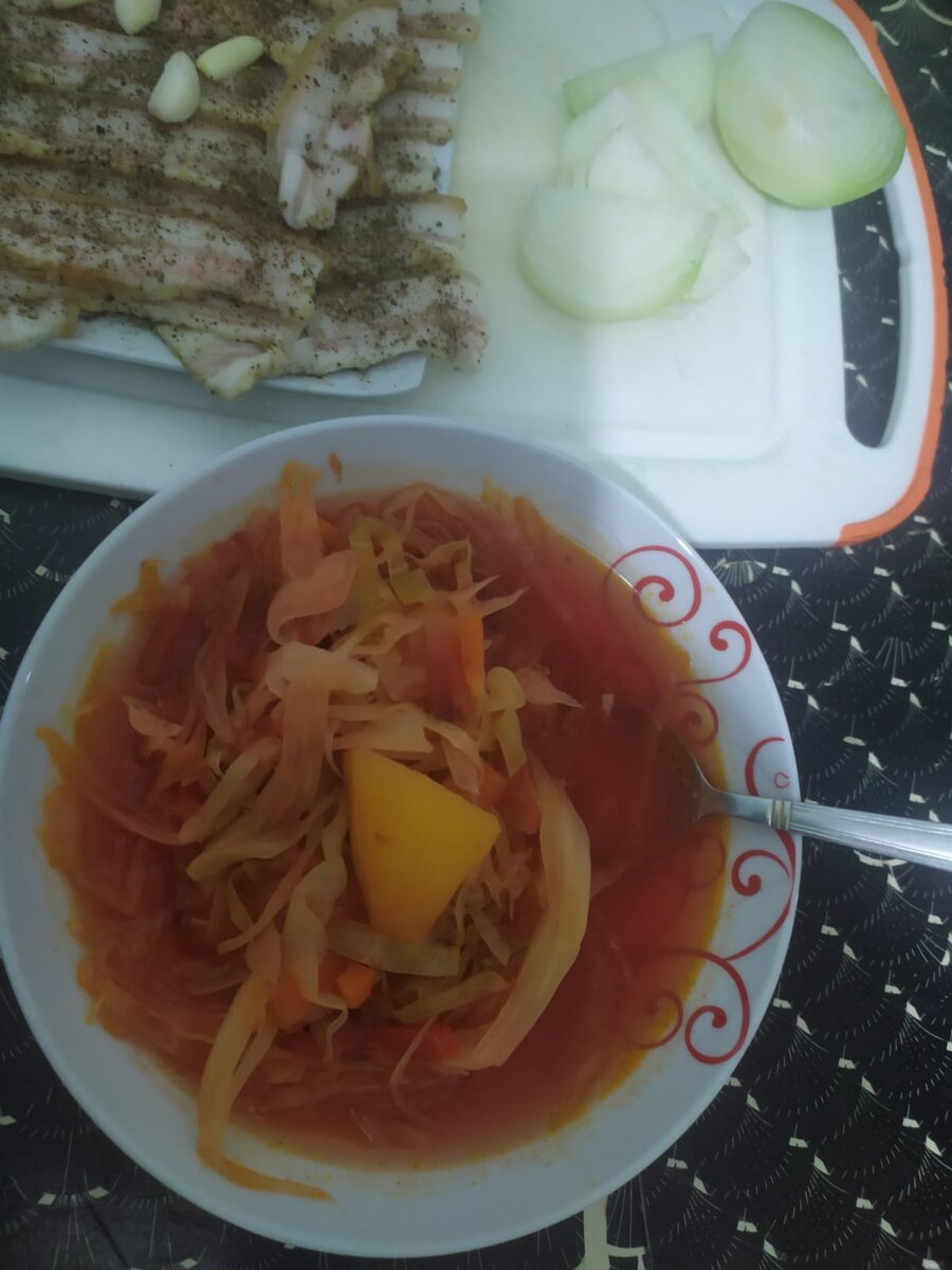 Любимый борщик, правда уже немного надоел ))