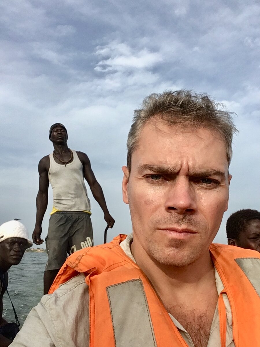 Это я в Гамбии с нелегальными перевозчиками 