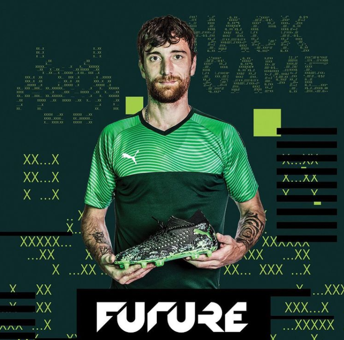 ТОП 5 футболистов с наибольшим количеством красных карточек