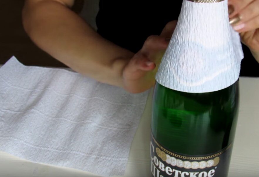 Как украсить бутылку шампанского?