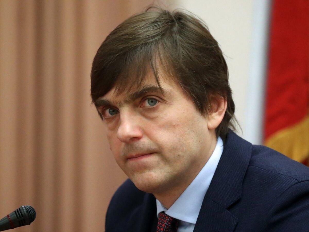 Министр образования кравцов биография личная жизнь Кравцов: деятельность Рособрнадзора будет максимально открытой РИА Новости, 14