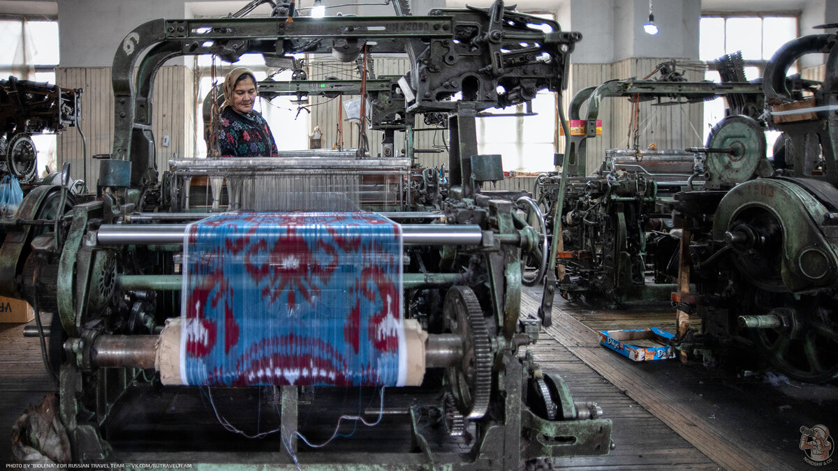 шелк ручной выделки у узбеков 4 буквы