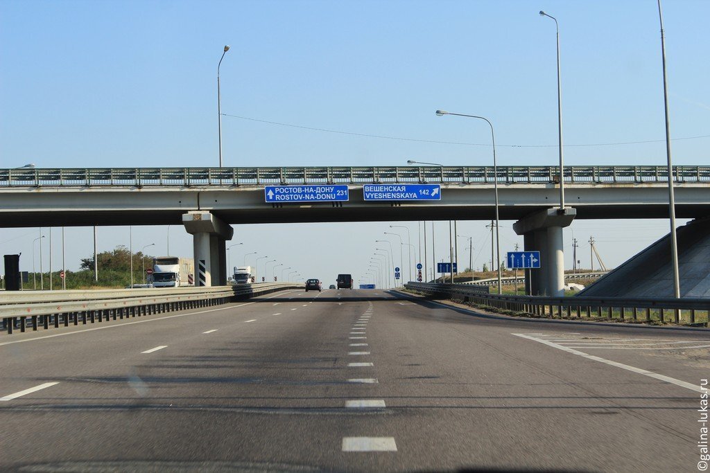 Переночевать трасса м4 ростов. Ростов на Дону трасса. Каменск Шахтинский мост м4. М4 Ростов. Трасса м4 Ростов.