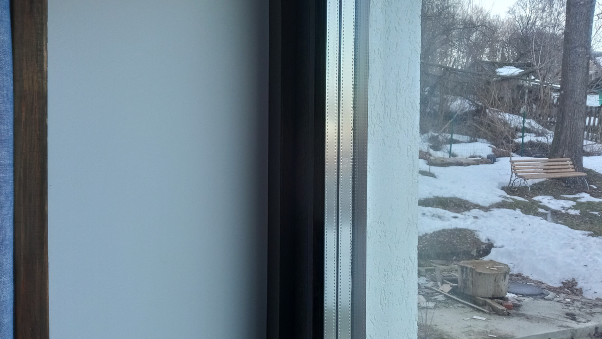 Толщина стен получилась как в старые добрые времена)