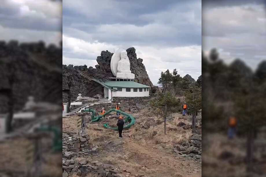 Кадр из видео:  группа «Буддийская община «Шедруб Линг» в соцсети «ВКонтакте»