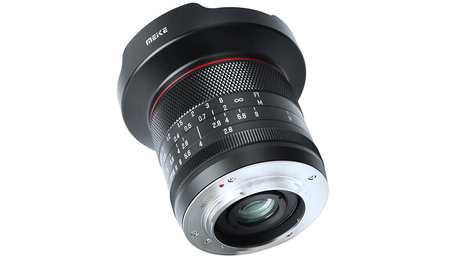 Meike 8mm F2.8 для MFT