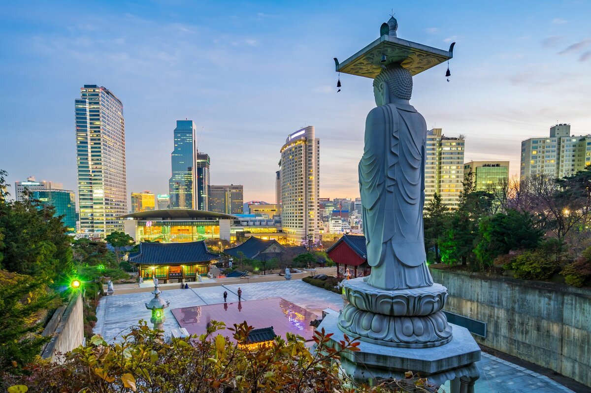 Korea capital. Республика Южная Корея Сеул. Столица Южной Кореи. Южная Корея столица Сеул. Корея Сеул достопримечательности.