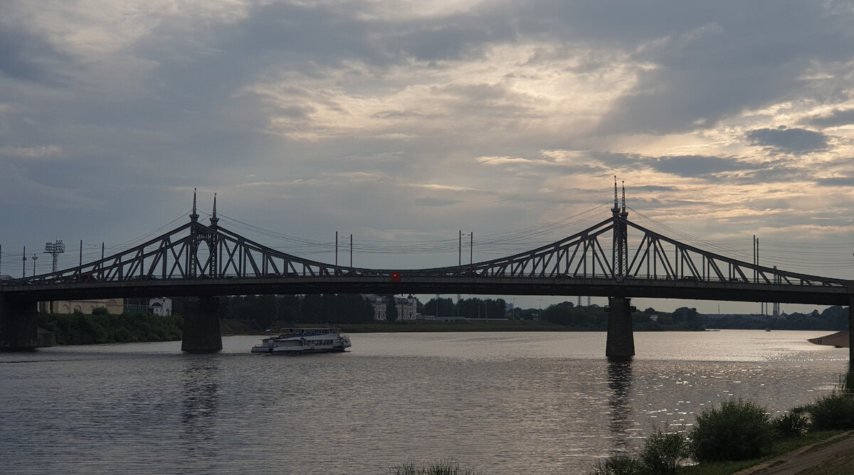 Старый мост в Твери