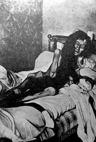 Imagine cu Blanche Monnier după descoperirea ei din 1901 (Sursa: Fotografii istorice rare)