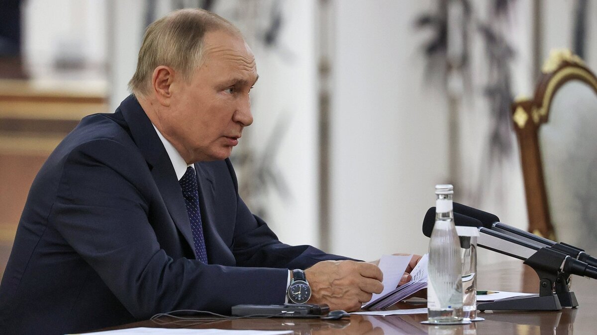    Президент РФ В. Путин провел встречи на полях саммита ШОС© POOL