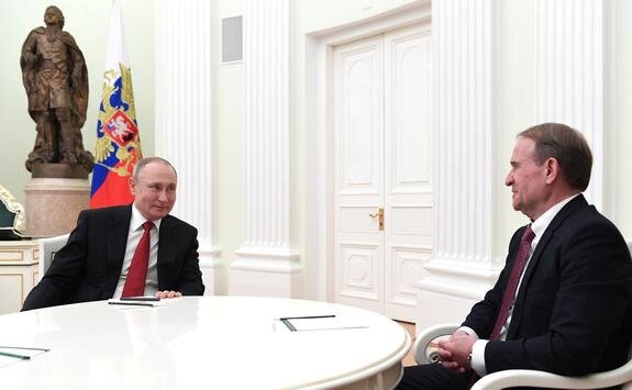    Президент РФ Владимир Путин и Виктор Медведчук. Фото: Kremlin Pool/globallook.com