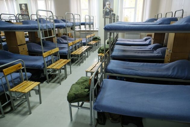    Пункт сбора мобилизованных резервистов в Новосибирской области t. me/novasiberia