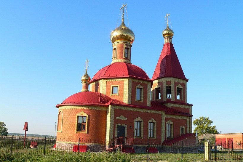 Церковь Архангела Михаила в Усть-Тарке. 