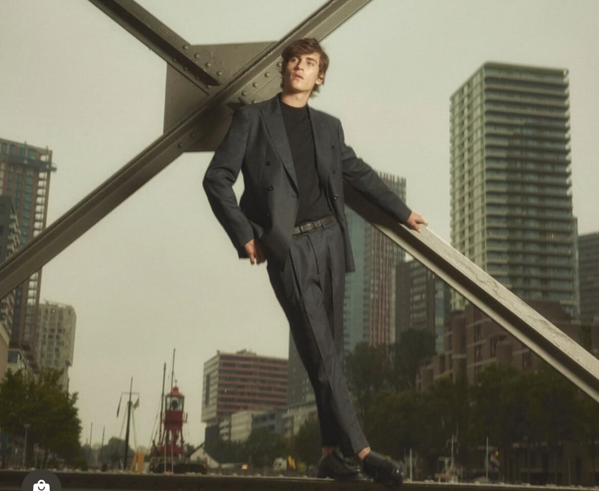 Официальное фото Massimo Dutti