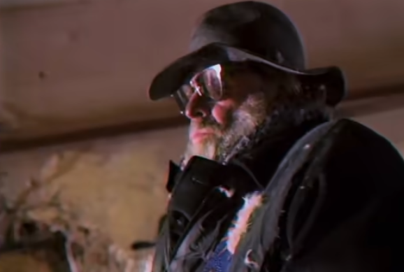 Кадр из клипа группы "Аквариум" "Месть королевы Анны"