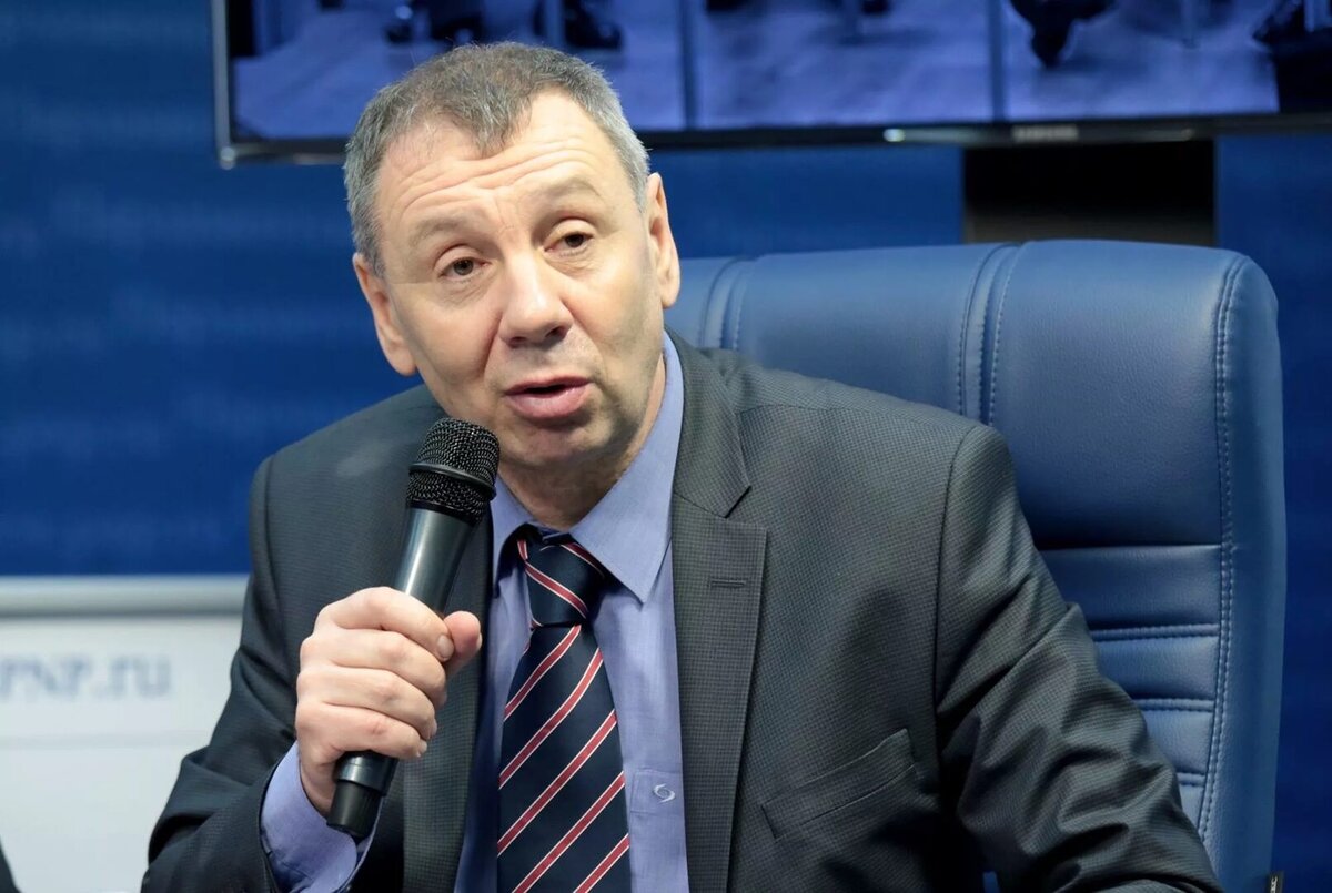 Из открытых источников в интернете.С.Марков.