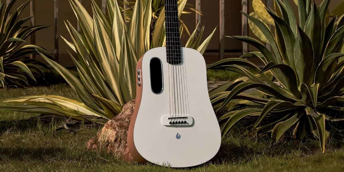 Lava Music Blue Lava Acoustic