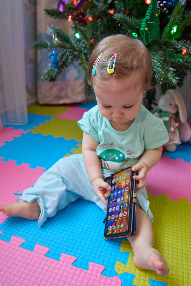 Фото сделано для статьи, после съёмки телефон отдан владельцу😉