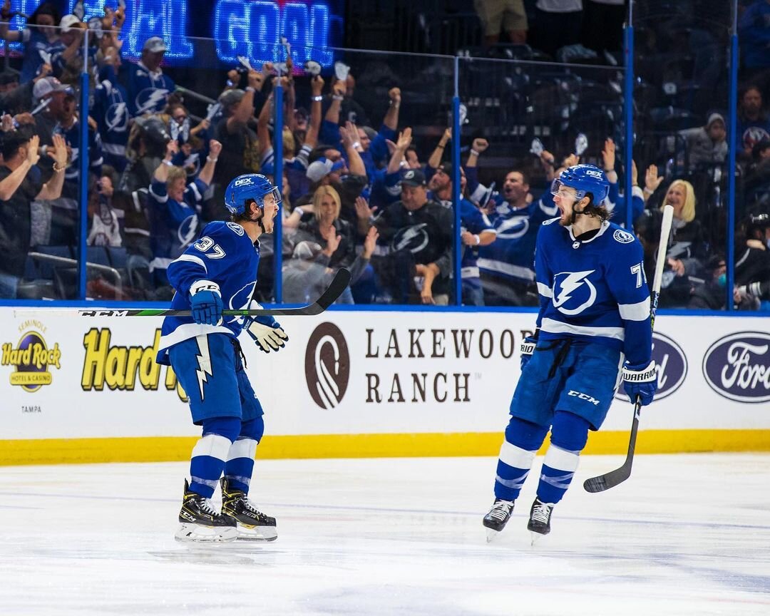 instagram / tblightning 