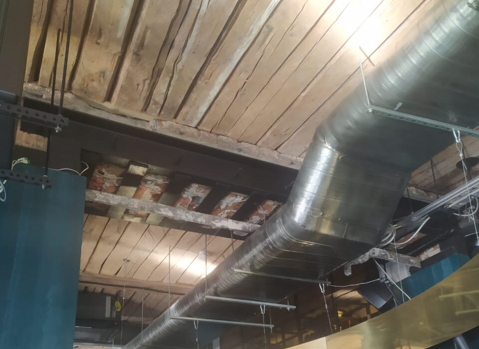 Завод «Атлант» изготавливает металлические перемычки на заказ