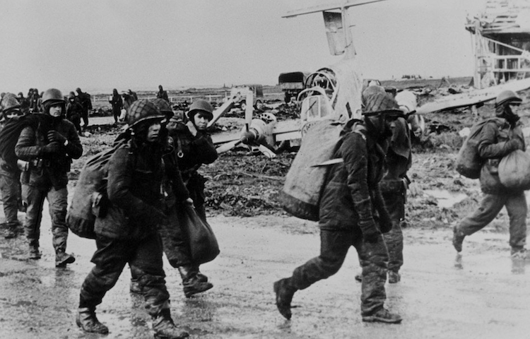 Подбитые аргентинские штурмовики "Пукара"  IA 58