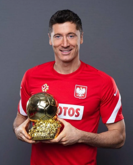 Роберт Левандовски с призом зрительских симпатий